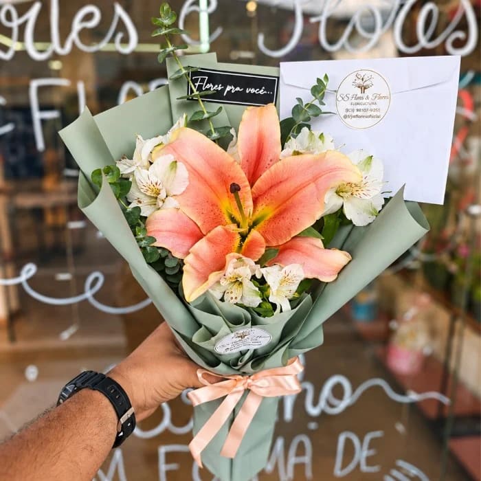 Buquê lírio único
